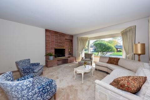 1000 Barton Ct, Glenview, IL 60025 photo 4