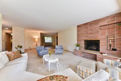 1000 Barton Ct, Glenview, IL 60025 photo 6