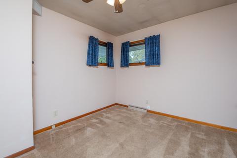 421 E 11th St, Pecatonica, IL 61063 photo 18