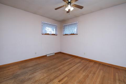 421 E 11th St, Pecatonica, IL 61063 photo 16
