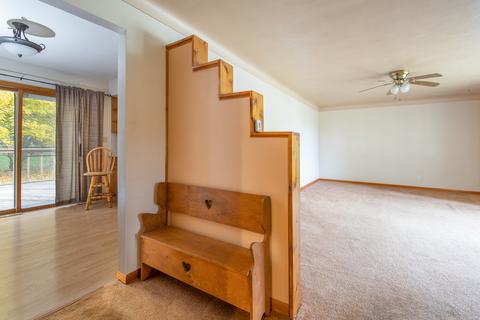 421 E 11th St, Pecatonica, IL 61063 photo 6