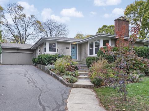 1020 E Willow Ave, Wheaton, IL 60187 photo 1