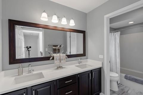 800 Huber Ln, Glenview, IL 60025 photo 14
