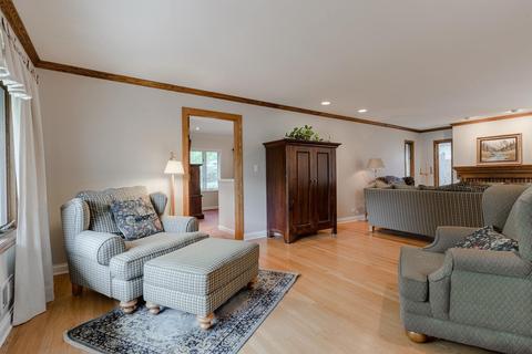 800 Huber Ln, Glenview, IL 60025 photo 12