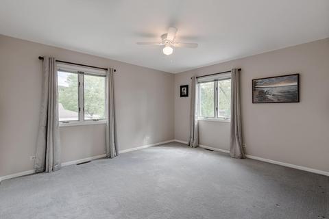 800 Huber Ln, Glenview, IL 60025 photo 17