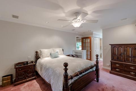 800 Huber Ln, Glenview, IL 60025 photo 18