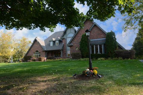 4 N471 Mountain Ash Dr, Wayne, IL 60184 photo 37