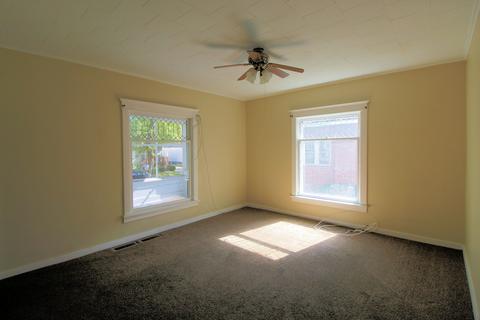 1111 S Osborn Ave, Kankakee, IL 60901 photo 4