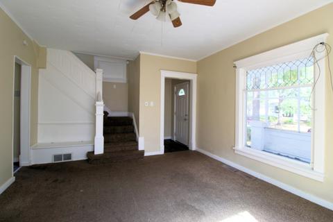 1111 S Osborn Ave, Kankakee, IL 60901 photo 5