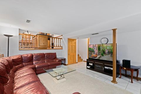 2005 Lancaster Ln, Wheaton, IL 60189 photo 11