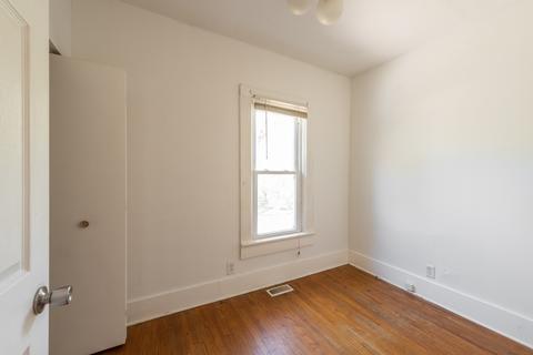 720 Clair St, Elgin, IL 60123 photo 9