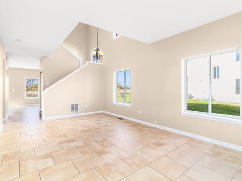 3033 Hoffman St, Plano, IL 60545 photo 2