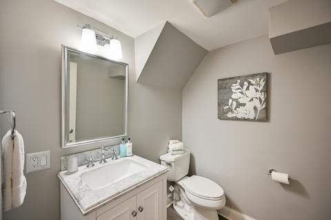 721 E Indiana St, Wheaton, IL 60187 photo 18