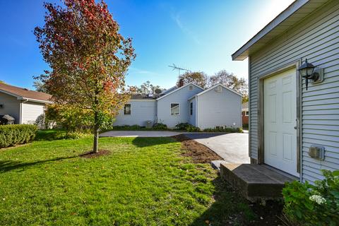 721 E Indiana St, Wheaton, IL 60187 photo 25