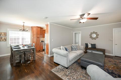 721 E Indiana St, Wheaton, IL 60187 photo 7
