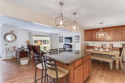1019 Porter Ln, Normal, IL 61761 photo 9