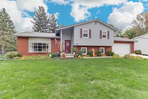 1019 Porter Ln, Normal, IL 61761 photo 1