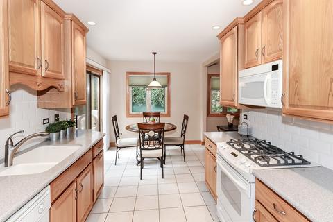 126 S Elroy Ave, Bartlett, IL 60103 photo 11
