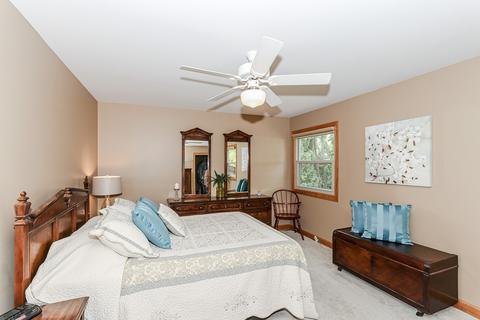 126 S Elroy Ave, Bartlett, IL 60103 photo 18