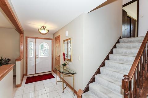126 S Elroy Ave, Bartlett, IL 60103 photo 6