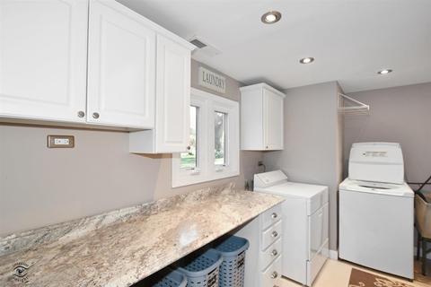 6616 Forestview Dr, Oak Forest, IL 60452 photo 16