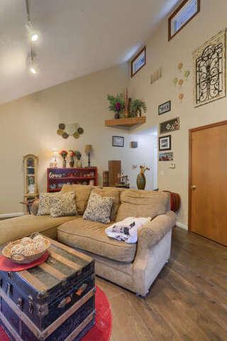 403 E Washington St, Philo, IL 61864 photo 19