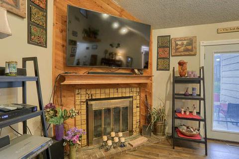 403 E Washington St, Philo, IL 61864 photo 20