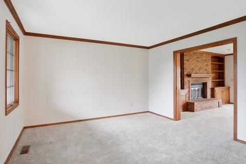 39 Gloucester Cir, Bloomington, IL 61704 photo 19