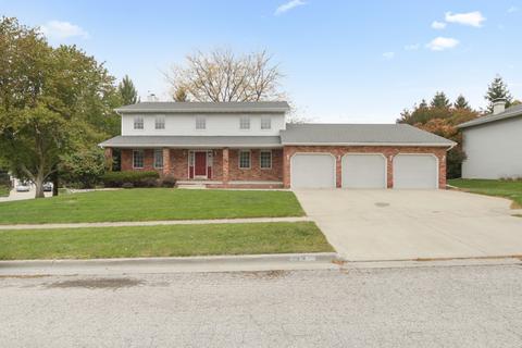 39 Gloucester Cir, Bloomington, IL 61704 photo 1