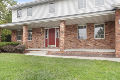 39 Gloucester Cir, Bloomington, IL 61704 photo 2