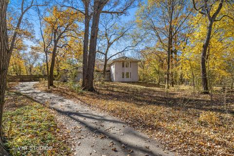 178 Maplewood Rd, Riverside, IL 60546 photo 2