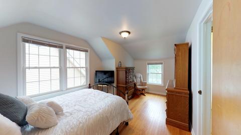 1111 N Main St, Wheaton, IL 60187 photo 9