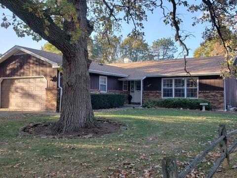 10 Greenridge Rd, Elgin, IL 60120 photo 1