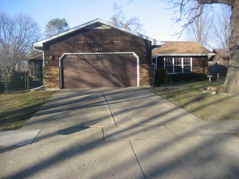 10 Greenridge Rd, Elgin, IL 60120 photo 2