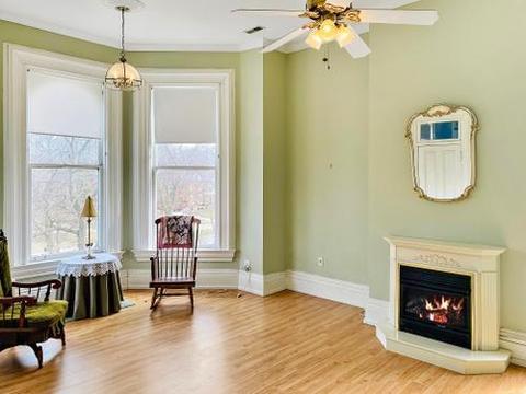 110 Akenside Rd, Riverside, IL 60546 photo 11