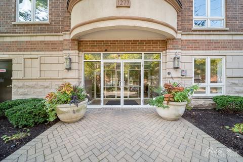 1277 E Thacker St #402, Des Plaines, IL 60016 photo 2