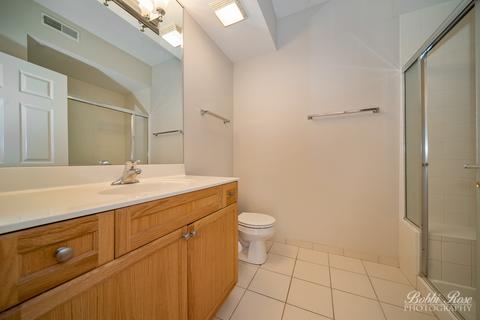 1277 E Thacker St #402, Des Plaines, IL 60016 photo 14