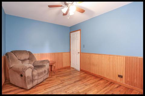 725 Ash Rd, Hoffman Estates, IL 60169 photo 17