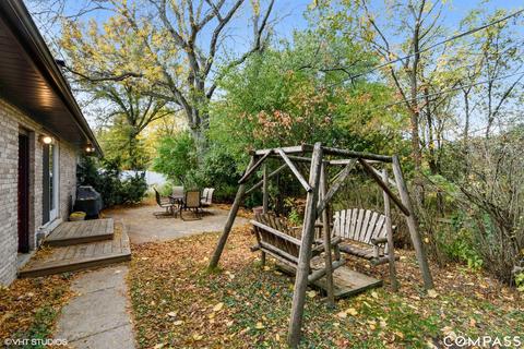 1237 Manor Dr, Wilmette, IL 60091 photo 16