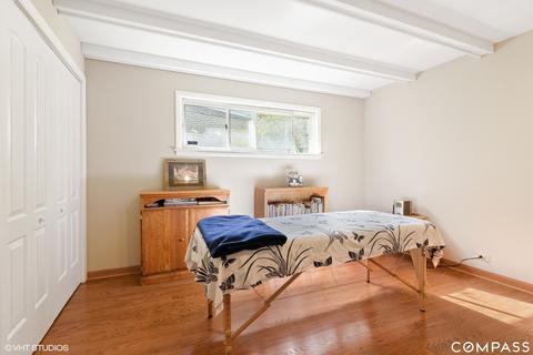 1237 Manor Dr, Wilmette, IL 60091 photo 12