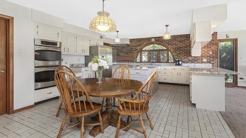 2249 Post Rd, Northbrook, IL 60062 photo 9