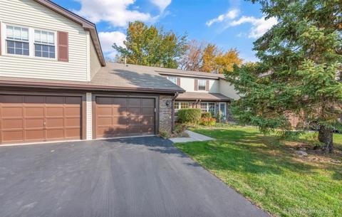 110 Pine Cir, Cary, IL 60013 photo 1