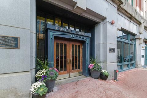 732 S Financial Pl #304, Chicago, IL 60605 photo 2