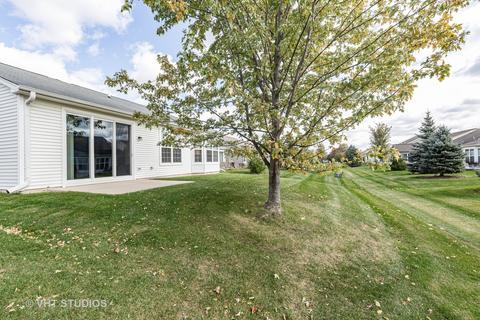 2766 Beacon Point Cir, Elgin, IL 60124 photo 19