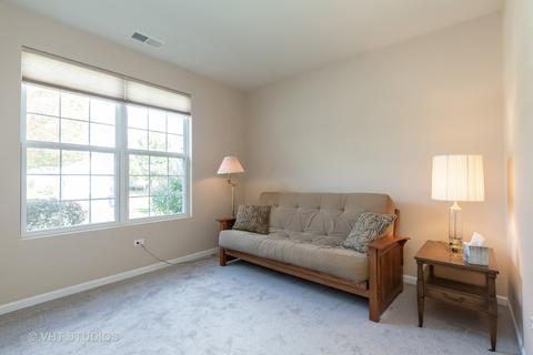 2766 Beacon Point Cir, Elgin, IL 60124 photo 15