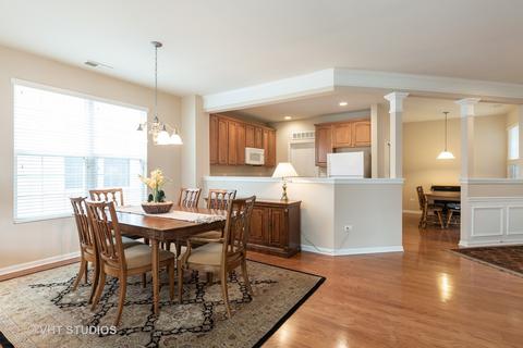2766 Beacon Point Cir, Elgin, IL 60124 photo 6