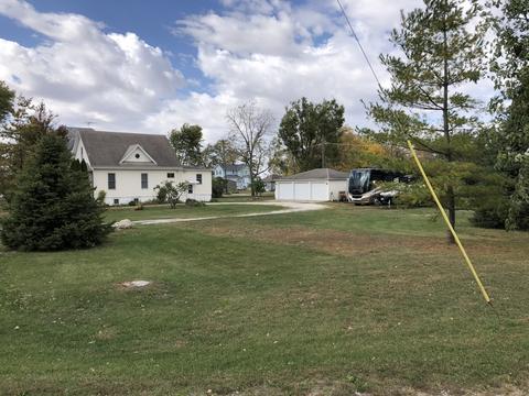 109 W Lincoln St, Reddick, IL 60961 photo 11