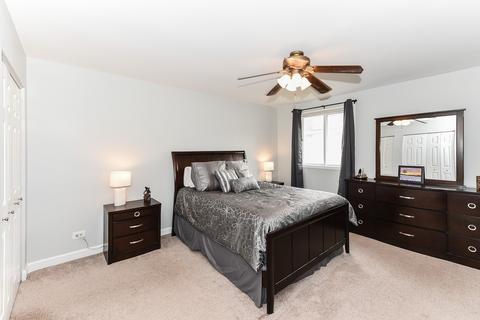 1246 Borough Ct, Wheaton, IL 60189 photo 13