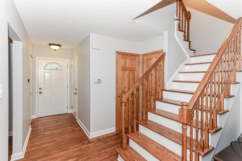 1246 Borough Ct, Wheaton, IL 60189 photo 6