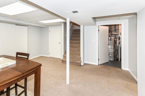 1246 Borough Ct, Wheaton, IL 60189 photo 25